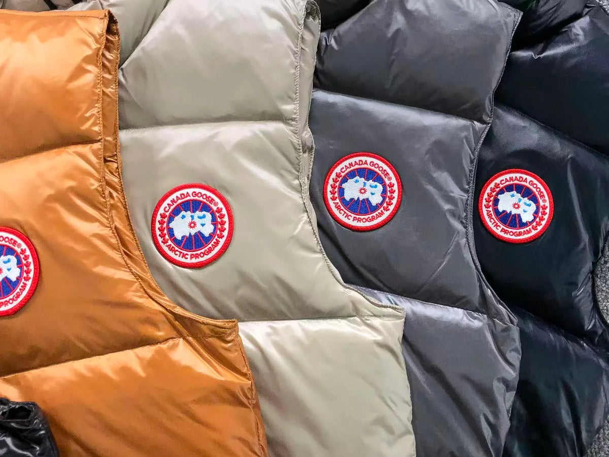 Canada Goose Nylon Freestyle Gilet in Khaki