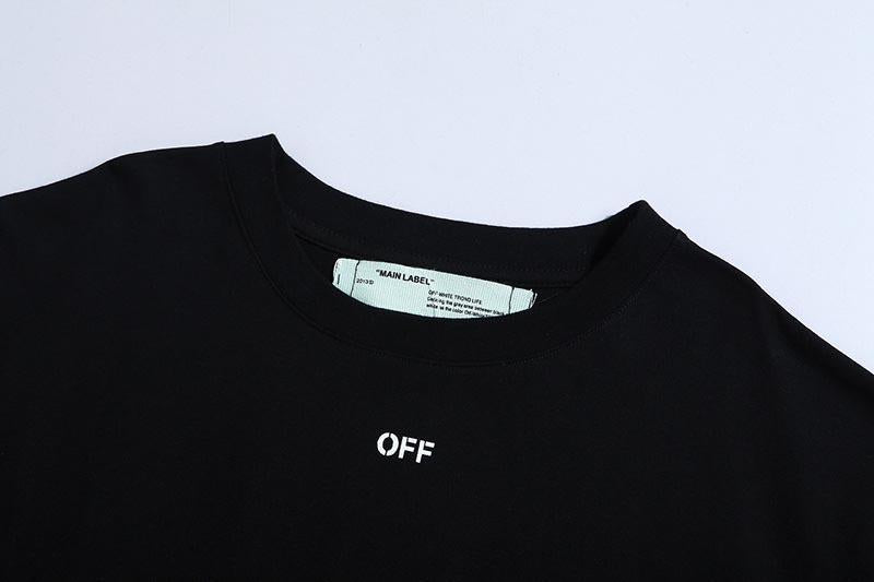 OFF WHITE  T-Shirt