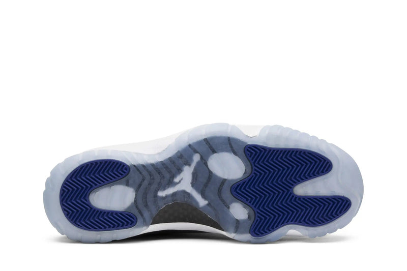Air Jordan 11 Retro "Space Jam" 2016