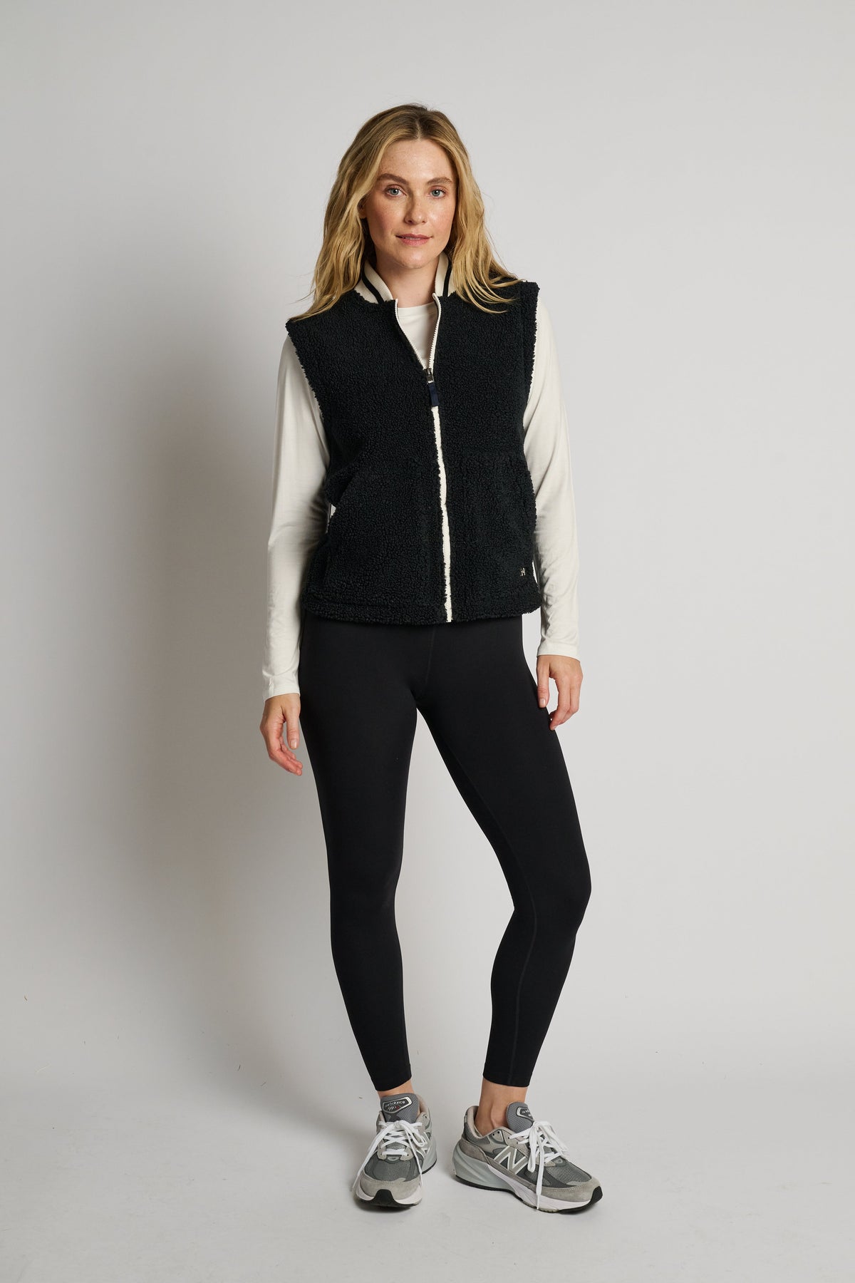 Aster Sherpa Vest