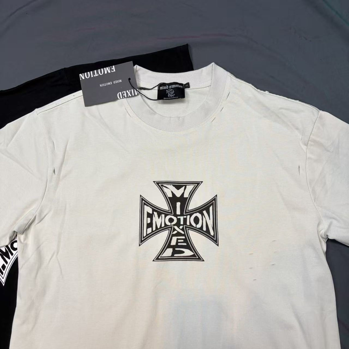 MIXED EMOTION Cross Graphic Distressed T-Shirt