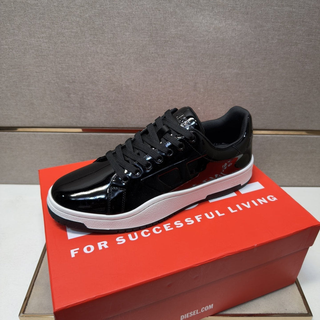 Diesel Men's Glossy Black Low-Top Sneakers