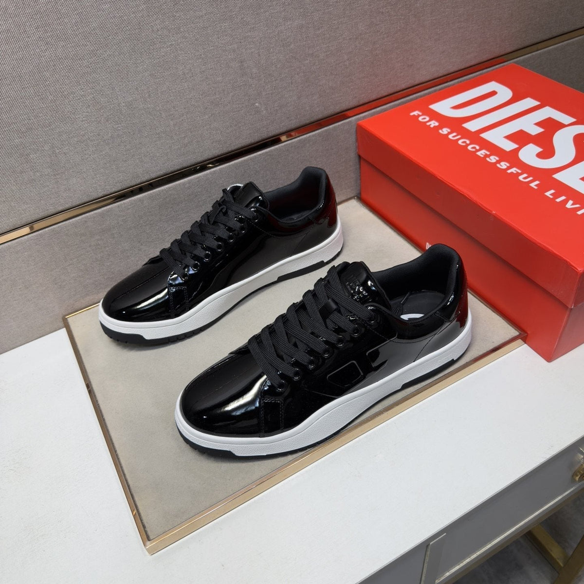 Diesel Men's Glossy Black Low-Top Sneakers