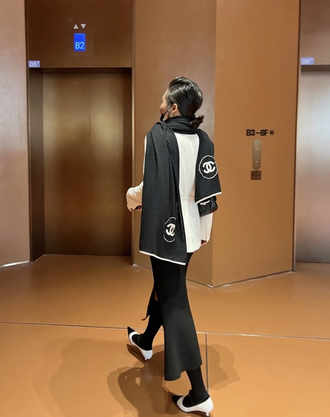 Chanel Reversible Contrast Trim Scarf Shawl