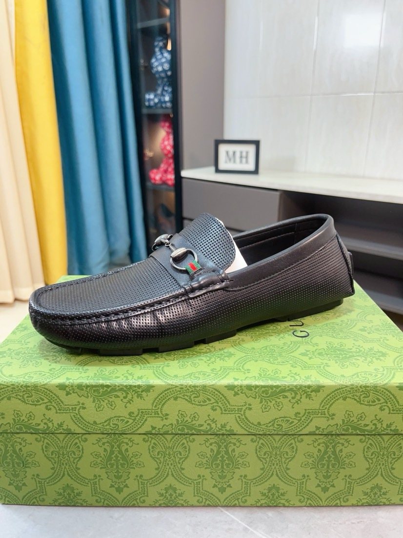 Gucci Men's Perforated Metal Hardware Loafers
