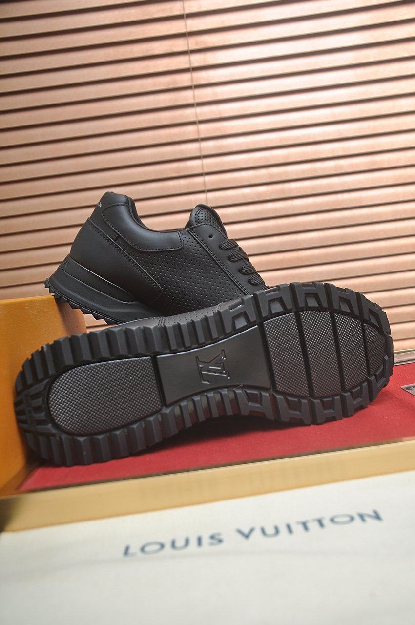Louis Vuitton Dark Gray Low-Top Sneakers