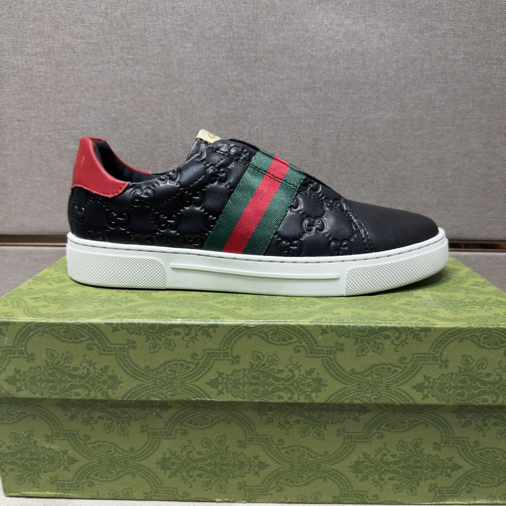 Gucci Green-Red Stripe Low-Top Sneakers